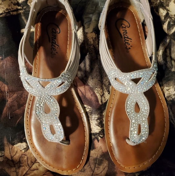 Sandals - Picture 5 of 5